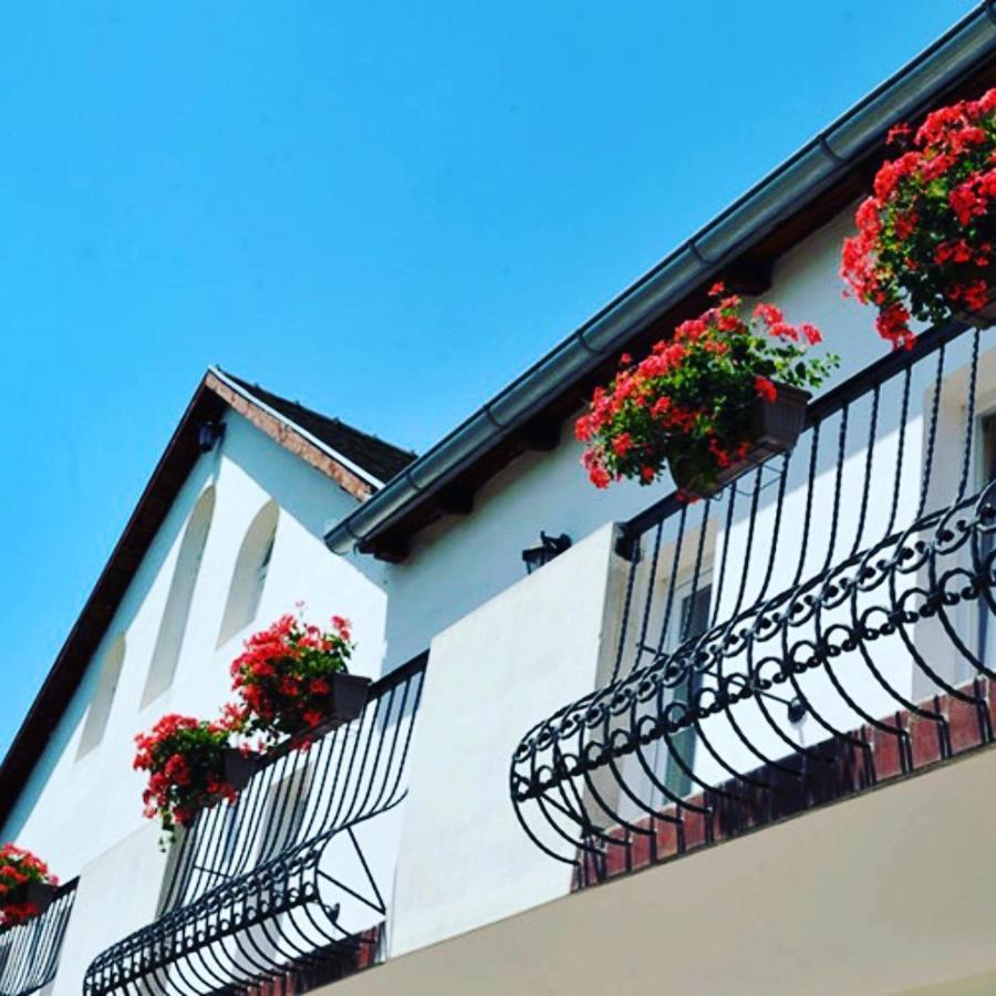 Villa Via Bečej Exterior foto