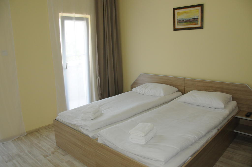 Villa Via Bečej Cameră foto